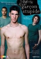 Garçon stupide