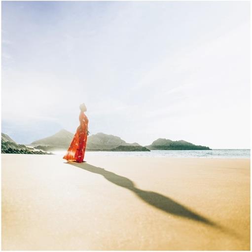 Sandra Nkake - Tangerine Moon Wishes