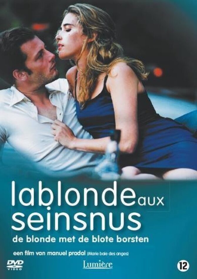 La blonde aux seins nus (2010)