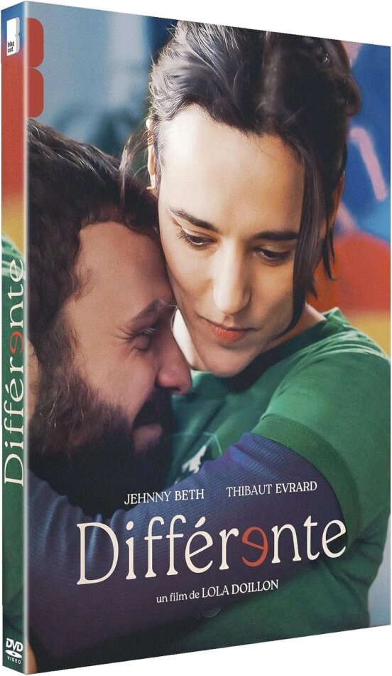 Différente (2025)